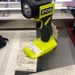 96091 Ryobi PCL660 18v Lithium Ion Cordless Flashlight (Tool Only) 595547