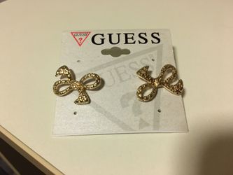 Guess earings