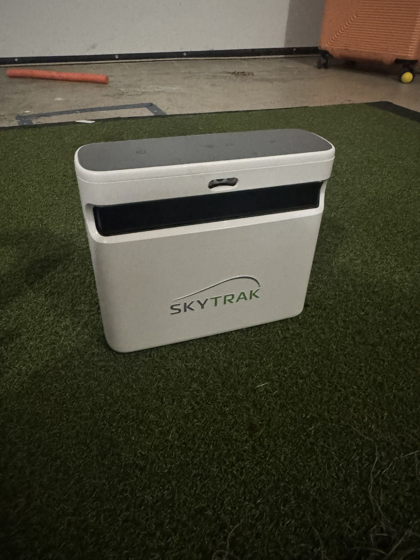SkyTrak Plus Golf Simulator