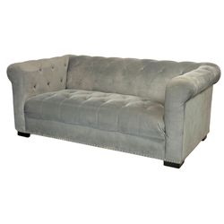 Aria Designs Chesterfield Sofa - Gray
