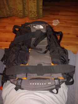 Nothface Hiking backpack chugach 25