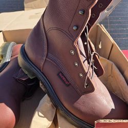 Red wing steel toe boots size 11