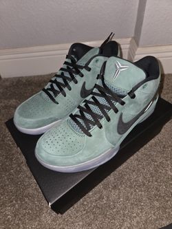 Kobe 4 Protro 'Girl Dad' Sneakers Size 10 FQ3545-300