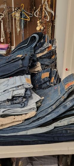 Men/Women Levi's PANT(Bulk Deal/BUYER