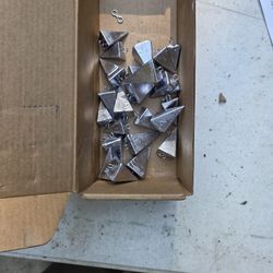 Pyramid Sinker Weights