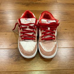 Nike Sb Dunk Low Valentines