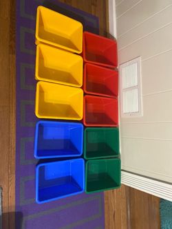 10 Plastic Stackable Storage Tubs