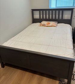 🛏️ IKEA FULL Bed Frame