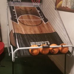 Basketball COURT Age 5   to 16