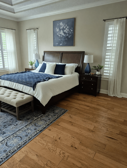 Hooker King Bedroom Set – Good Condition, 6 Pieces, Dark Brown - St. Augustine, FL