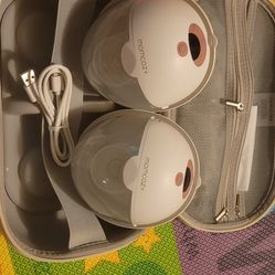 Momcozy M5 Breast Pump