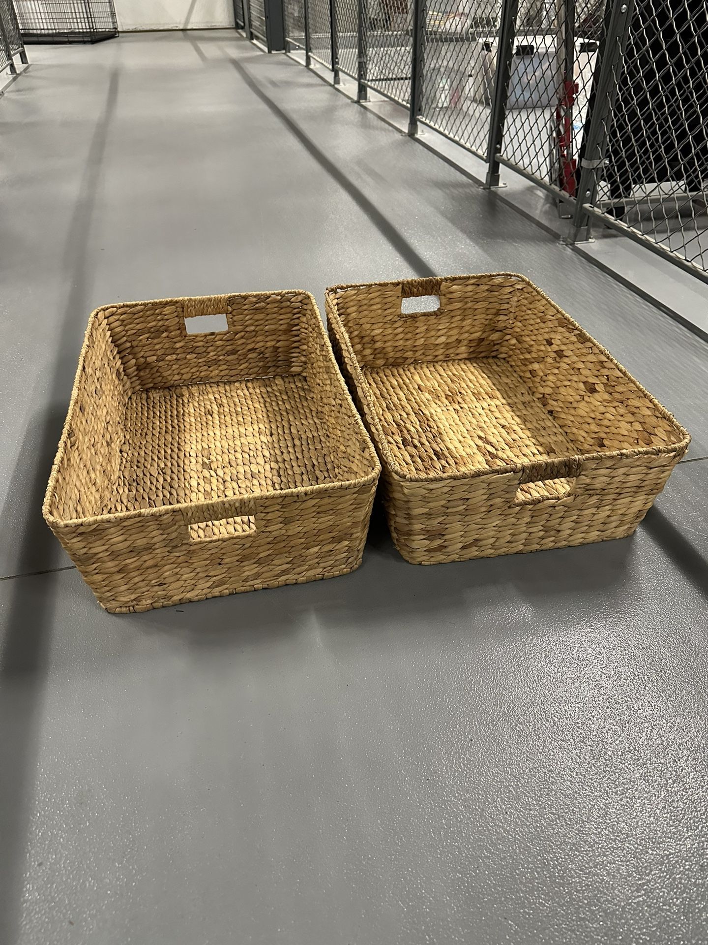 STORAGE BASKETS