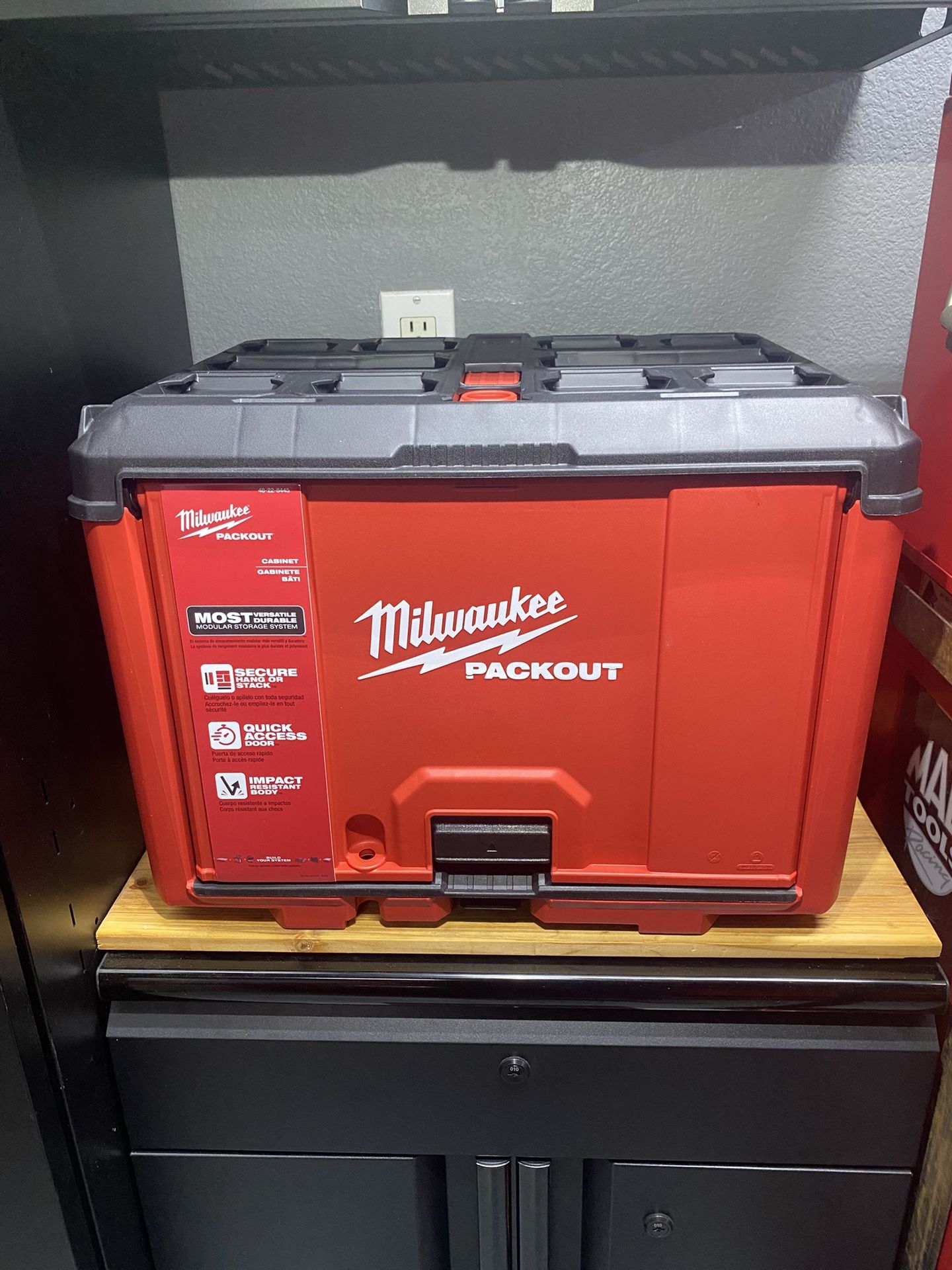 Milwaukee Packout Cabinet