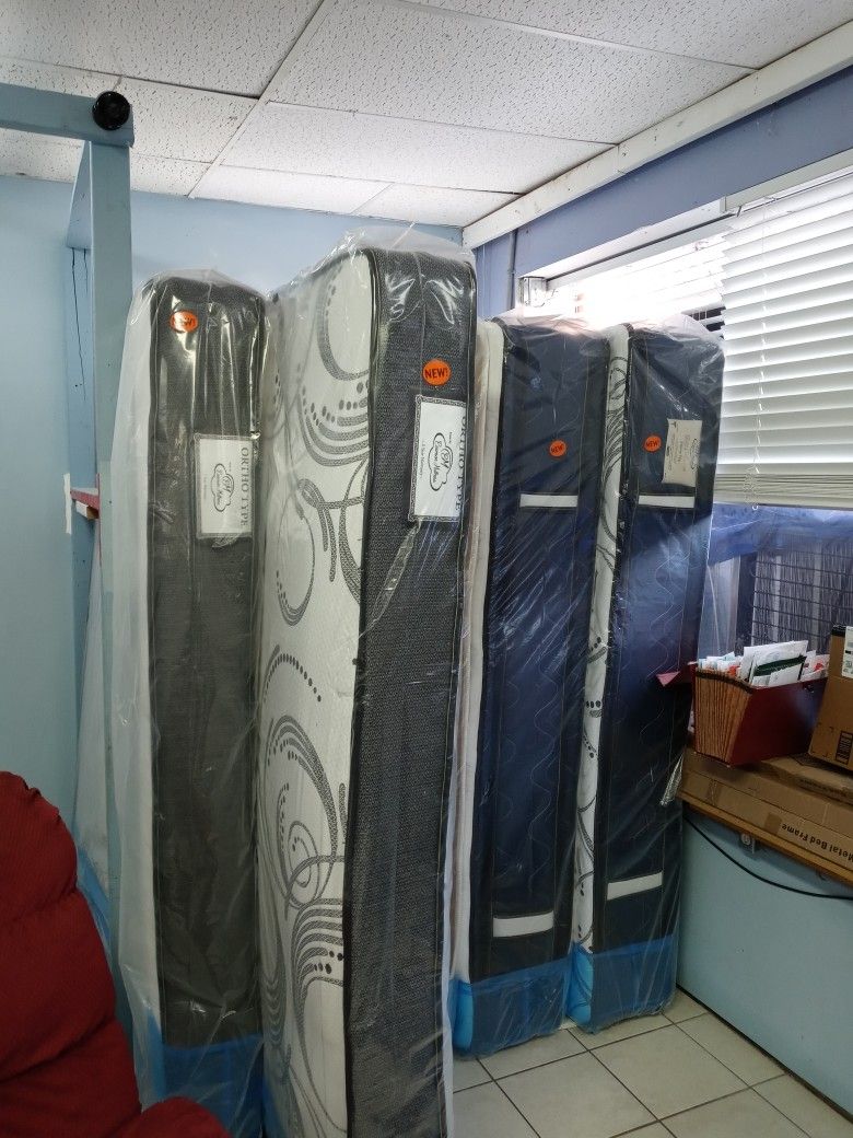 Many Different Mattresses, Beds, Camas, All Sizes For Low Prices