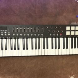 M Audio Oxygen 49 Midi keyboard