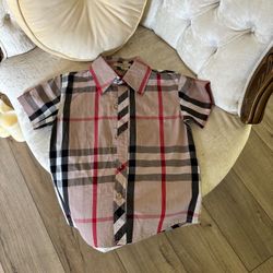 Authentic Unisex Kids Burberry Shirt Size 5T