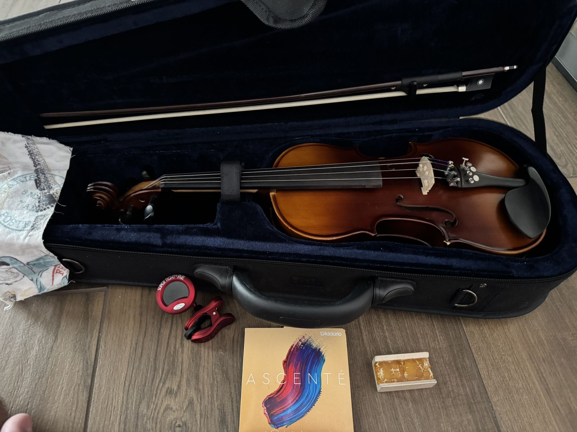 3/4 Student Violin With Rosen Bow Case Spare Strings Tuner And Cloth Molinari Brand