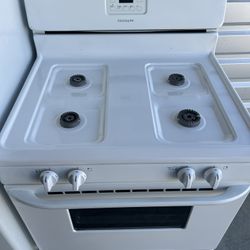 Frigidaire Gas Stove — Clean • Fully Working • Complete
