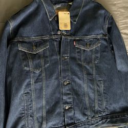 Levi’s Jean Jacket 