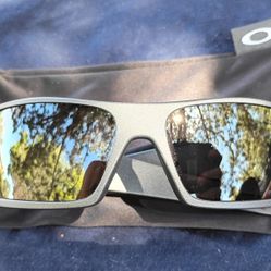 Oakley Gascan Sunglasses 