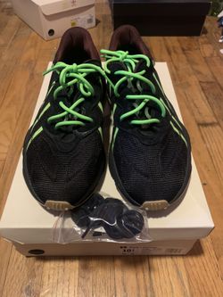 Adidas Ozweego “Pusha T” size 10.5