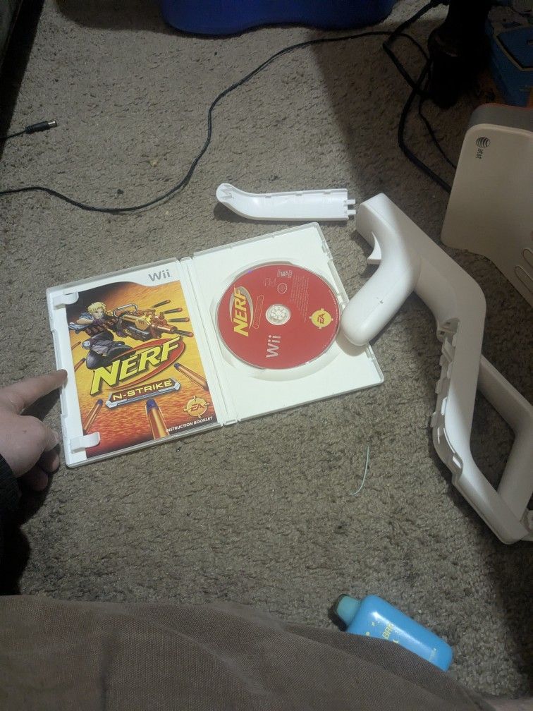 Nintendo Wii Gun Attachment And Game