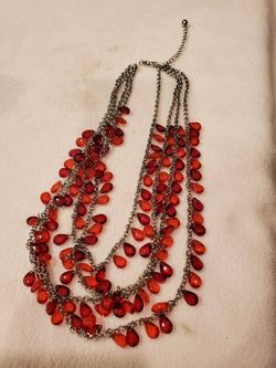 Costume jewelry 4 strands