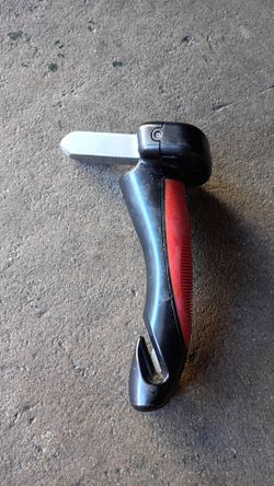 Car Emergency Hammer Seatbelt Cutter Tool
