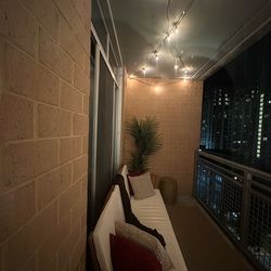 4 Pillows (Covers and Inserts) + Throw Blanket ✨