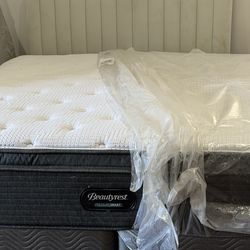 USED KING SIZE BEAUTYREST PILLOWTOP PLUSH MATTRESS WITH BOX SPRINGS DELIVERY 🚚 AVAILABLE