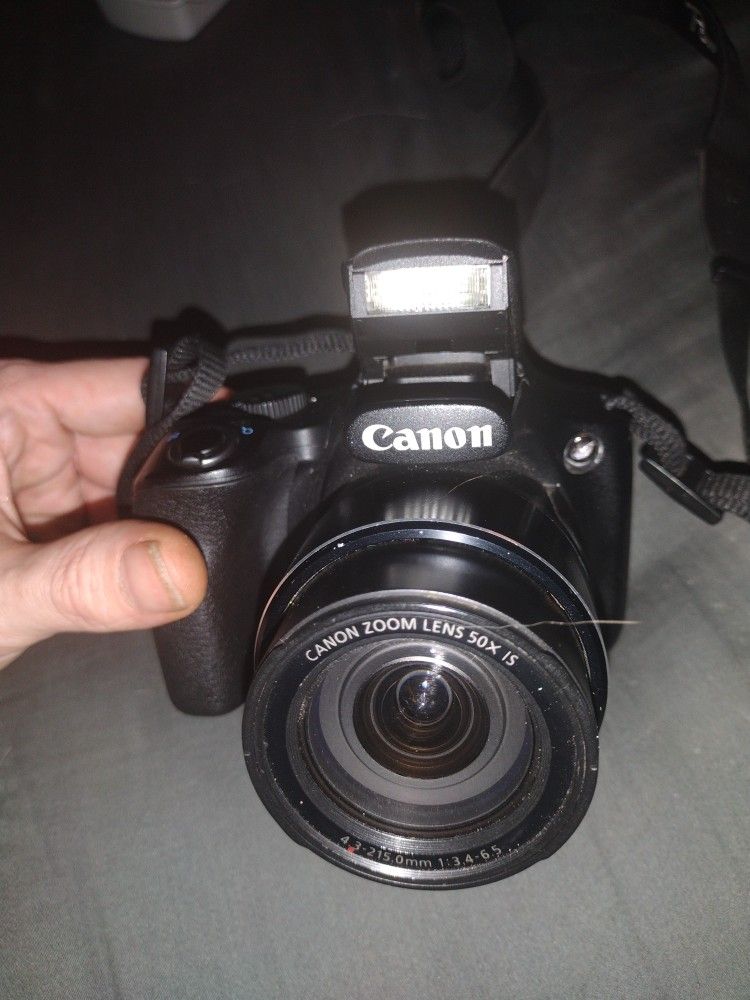 Cannon Digital Camera
