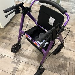 Star 8 Rollator by Nova