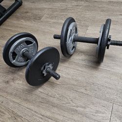 Adjustable Weight Dumbbell Set (Four 10 Lb Plates + Four 2.5 Lb Plates)