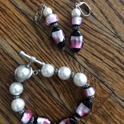 Earring And Bracelet Set 