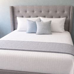 Queen Bed Frame – Upholstered Tufted Headboard