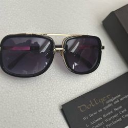 Black Sunglasses  (NEW)