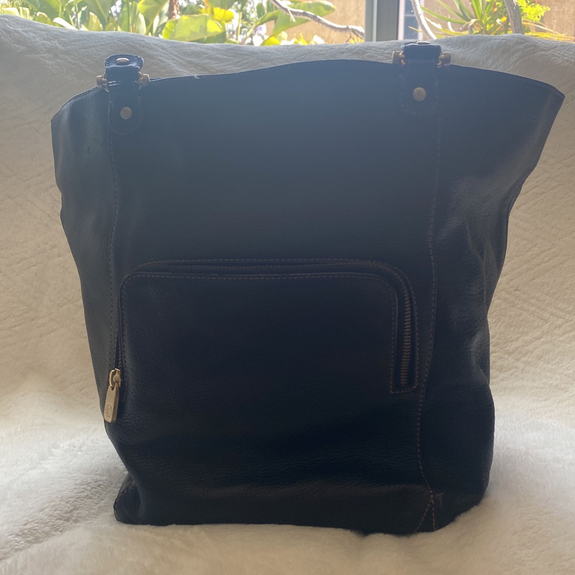 Black Liz Claiborne Leather Bag