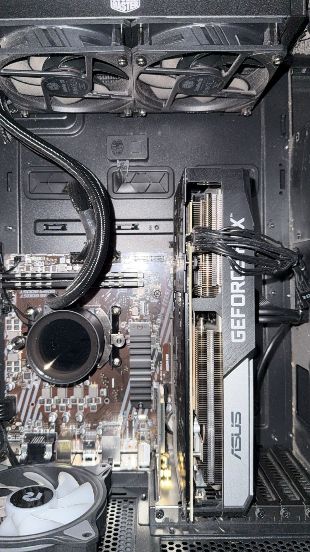 💻 Custom Gaming PC – RTX 3060 Ti | Ryzen 5 | 16GB RAM | 2.5TB Storage