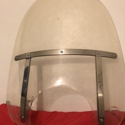 HARLEY DAVISON WINDSHIELD 