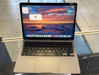 Macbook Air 13 M1 8GB 256GB Pre-owned