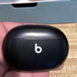 Beats Studio buds
