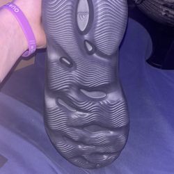 Onyx Foam Runners