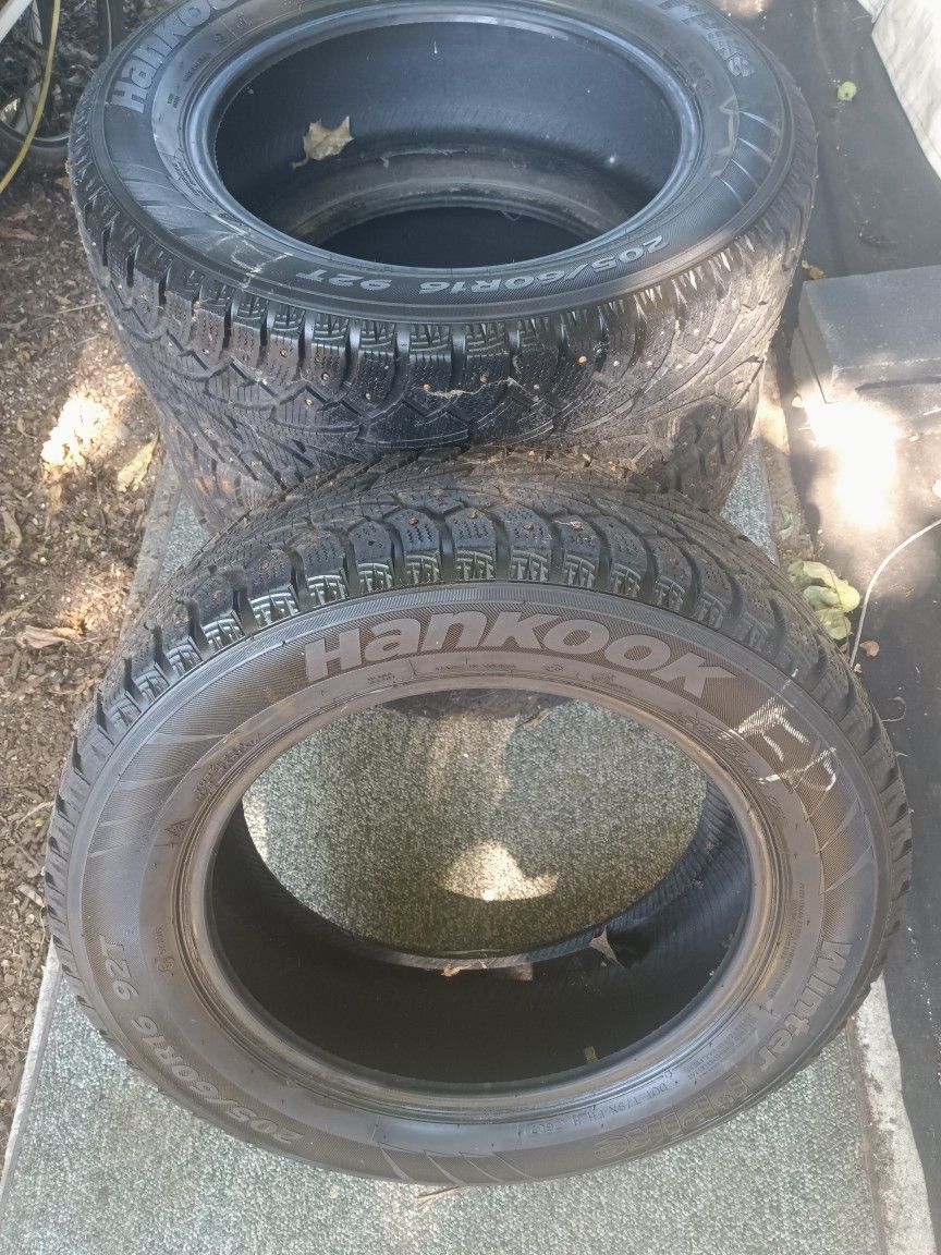 Hancock Studded Tires. 205/60r16 for Sale in Washougal, WA OfferUp