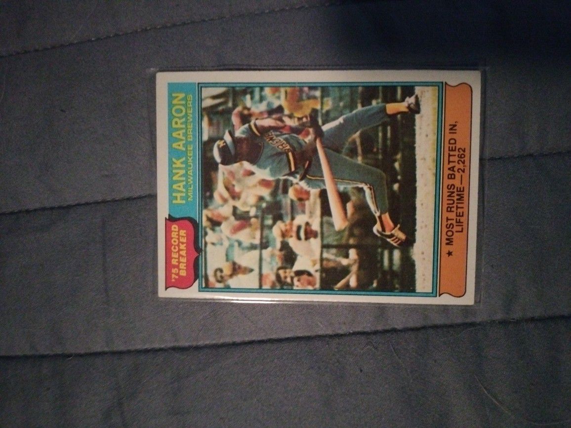 Hank Aaron baseball Cards