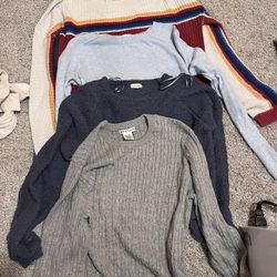Womens Sweaters/cardigans 