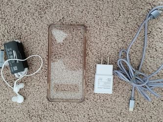 s10 plus fast charger with spigen cover and new samsung headphones