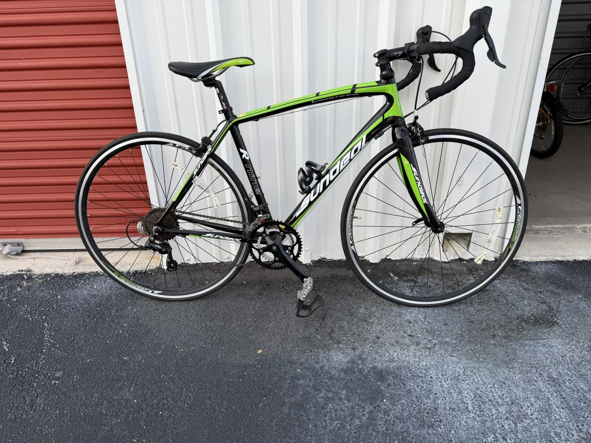 Sundeal 50 cm road bike perfect condition