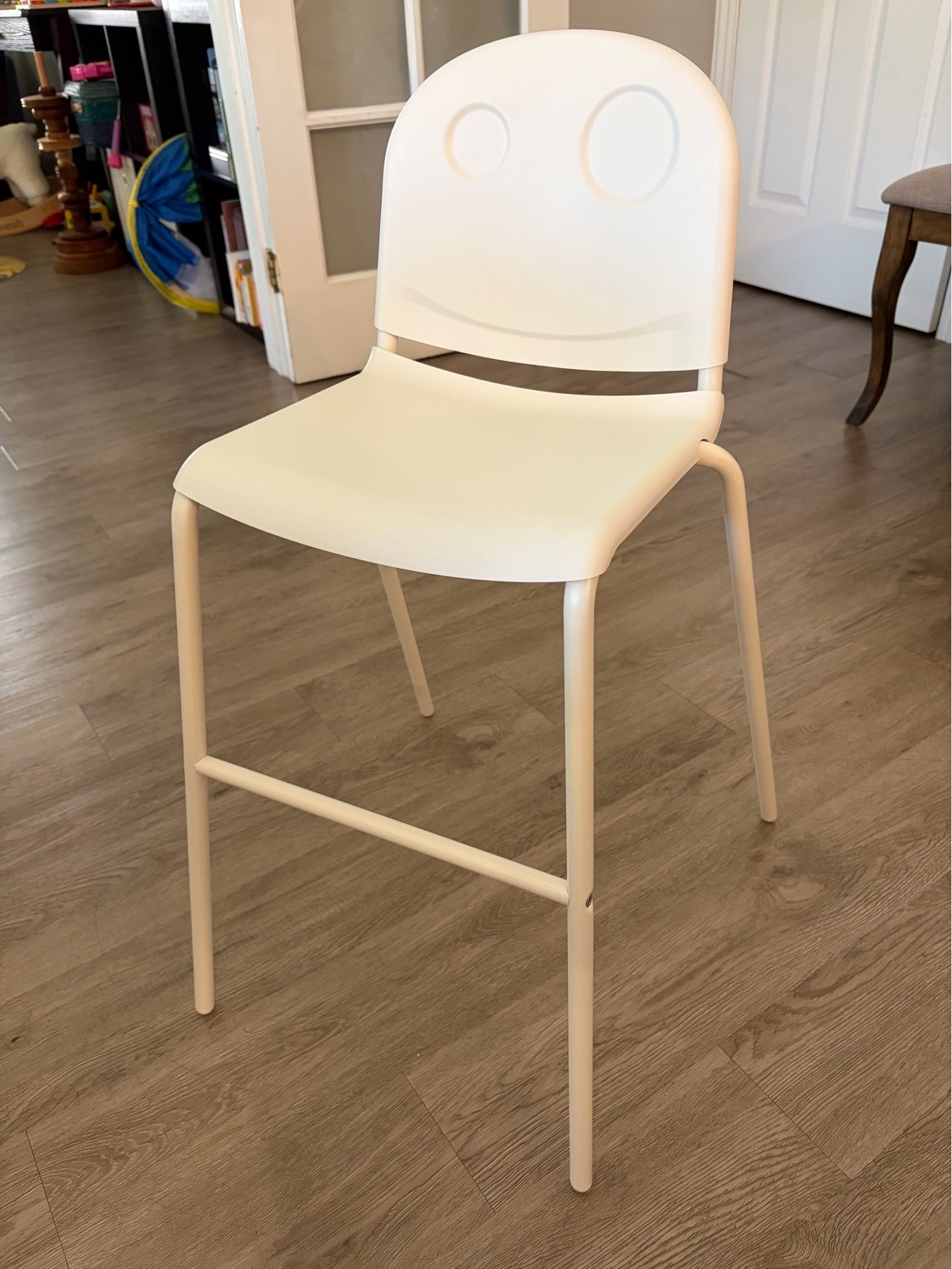 IKEA VILDGAS Junior chair for young kids