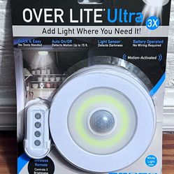 Sensor Brite OLU-CD4 Ultra-Overhead Motion Activated LED Night Light Bulb