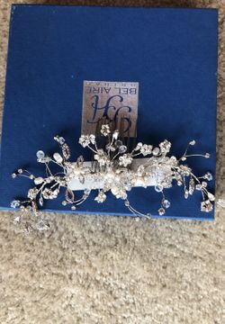 Brides hair accessories